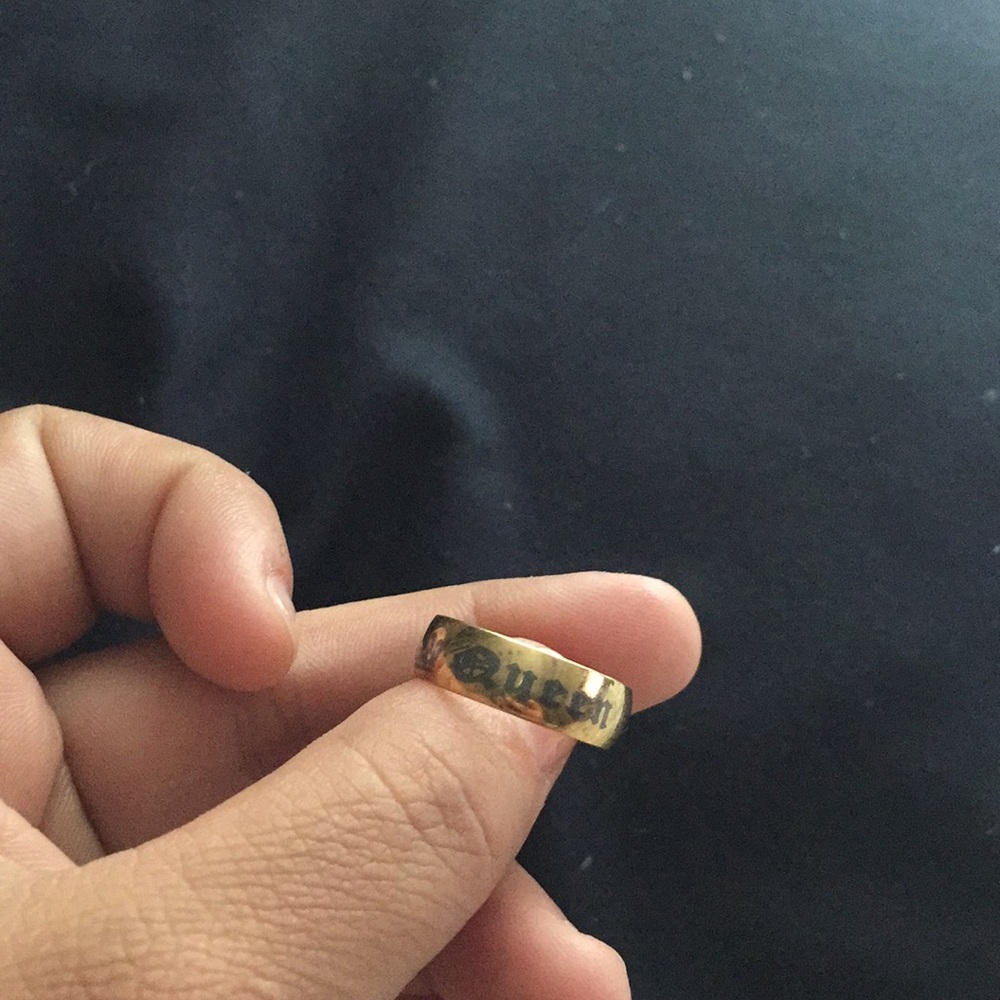 Gold ring